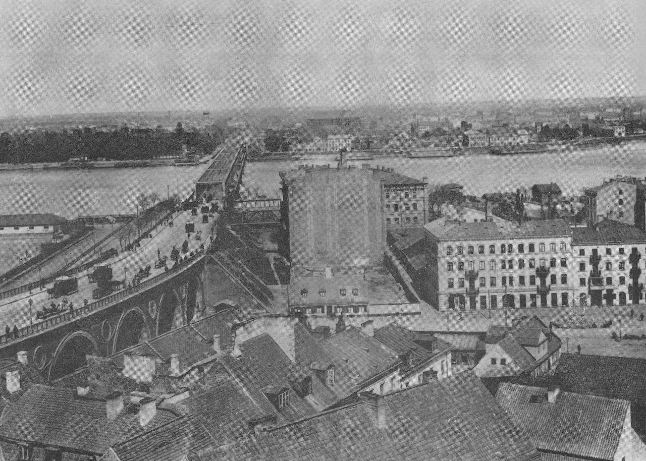 Praga seen from the tower of St Anne's church, around 1892.